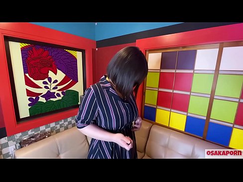 ❤️ විශාල තනපට සහිත ජපන් හුරුබුහුටි ලිංගික සෙල්ලම් බඩු සමඟ ස්වයං වින්දනයේ යෙදෙන අතර සුරාන්තයට පත් වේ. ඇය සම්මුඛ සාකච්ඡාවකදී ඇගේ අමන අත්දැකීම ගැන කතා කරයි. විශාල තනපුඩු සහ කෙස් සහිත පුකේ හයියෙන් කෙඳිරිගානවා. ඔසාකපෝර්න් ❤ Fucking අප වෙත  ﹏